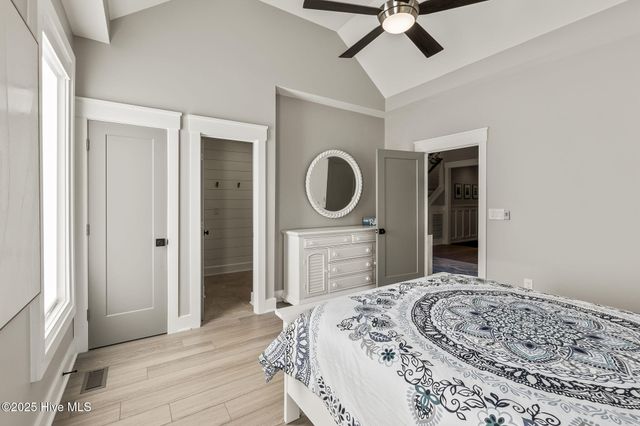 145 Camp Morehead Drive, Morehead City, NC 28557