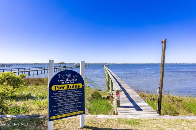 145 Camp Morehead Drive, Morehead City, NC 28557