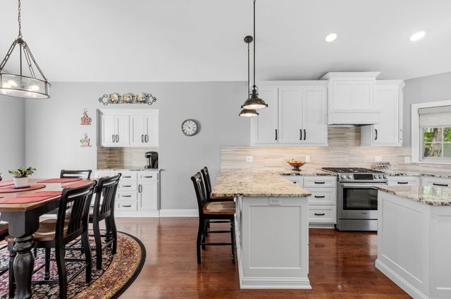 1505 14th Street SE, Forest Lake, MN 55025