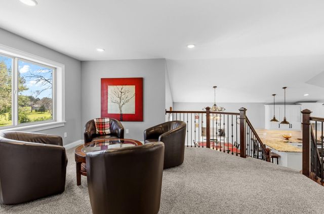 1505 14th Street SE, Forest Lake, MN 55025