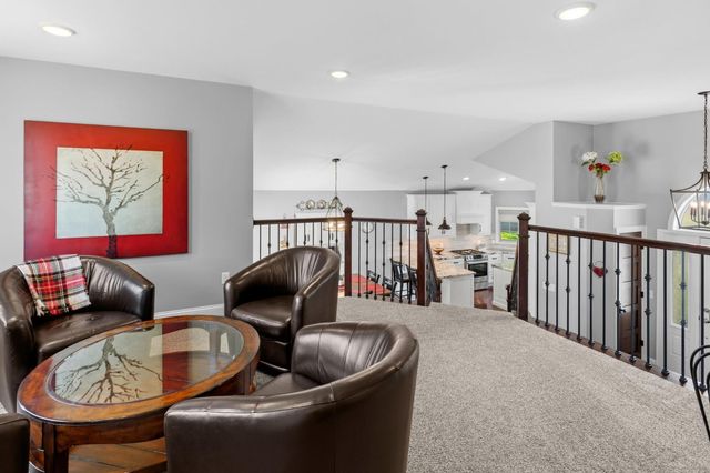 1505 14th Street SE, Forest Lake, MN 55025