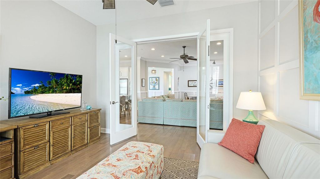 283 SAINT LUCIA DRIVE 101