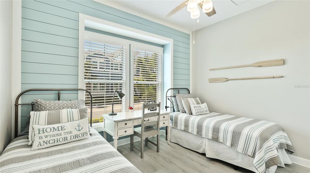 283 SAINT LUCIA DRIVE 101