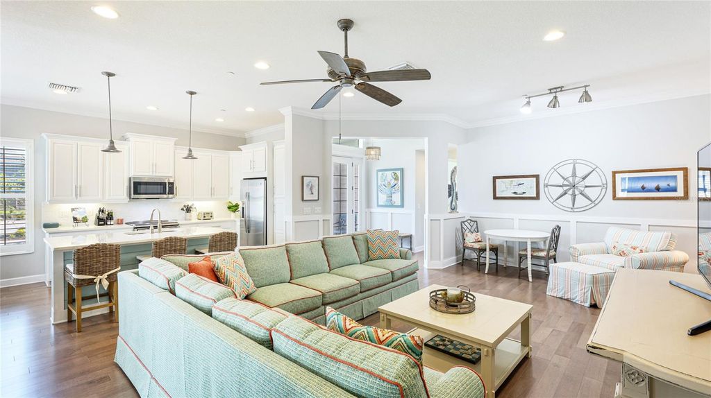 283 SAINT LUCIA DRIVE 101