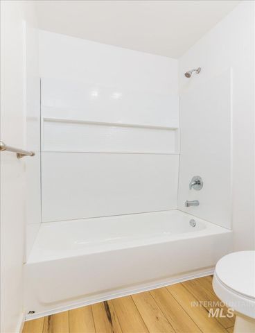 511 E Poplar St, Pocatello, ID 83201
