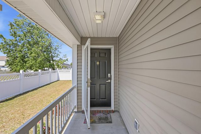 4827 Brookside Ln., Myrtle Beach, SC 29579