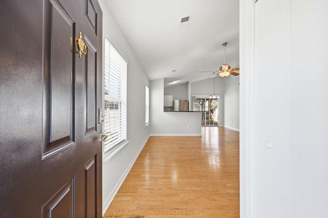 4827 Brookside Ln., Myrtle Beach, SC 29579