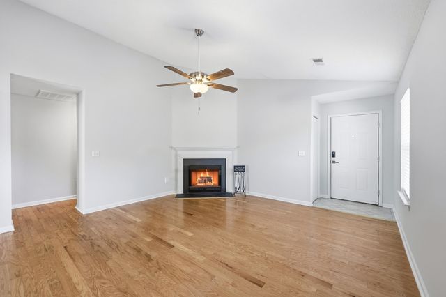 4827 Brookside Ln., Myrtle Beach, SC 29579