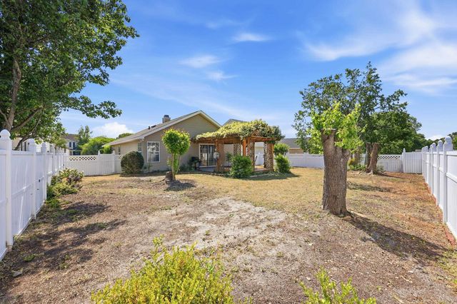 4827 Brookside Ln., Myrtle Beach, SC 29579