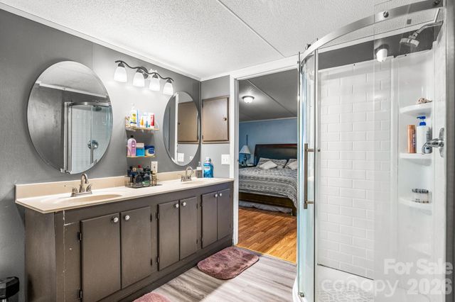 1817 Ellick Drive, Newton, NC 28658