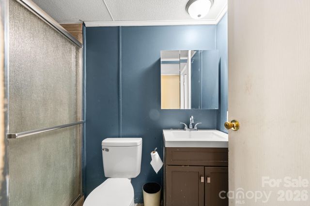 1817 Ellick Drive, Newton, NC 28658