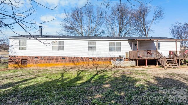 1817 Ellick Drive, Newton, NC 28658