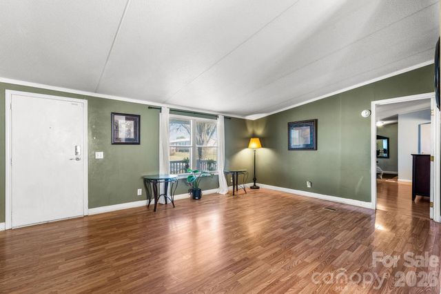 1817 Ellick Drive, Newton, NC 28658