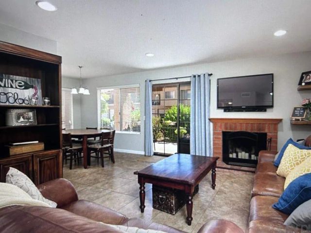 1001 Ficus Lane, San Marcos, CA 92069