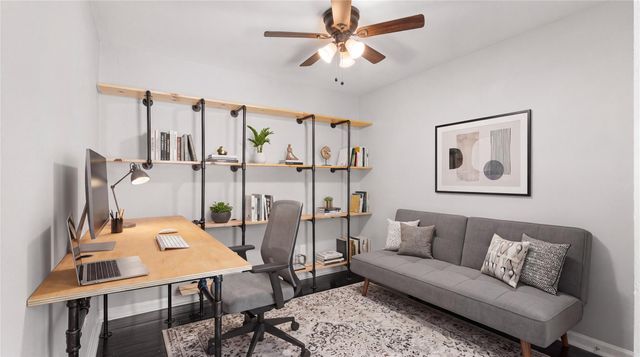 418 Neyland Street, Houston, TX 77022