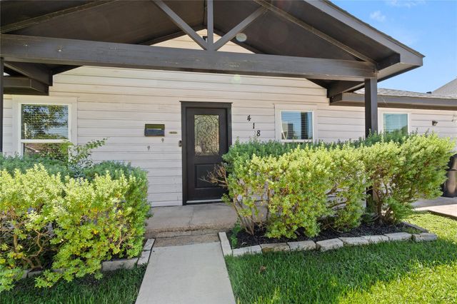 418 Neyland Street, Houston, TX 77022