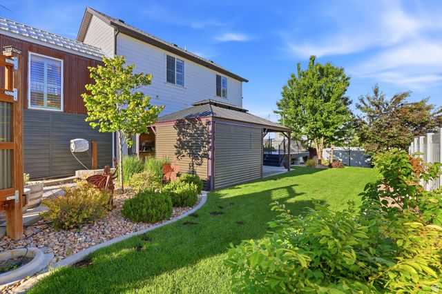 7537 W SAGE GRASS LN, Herriman, UT 84096