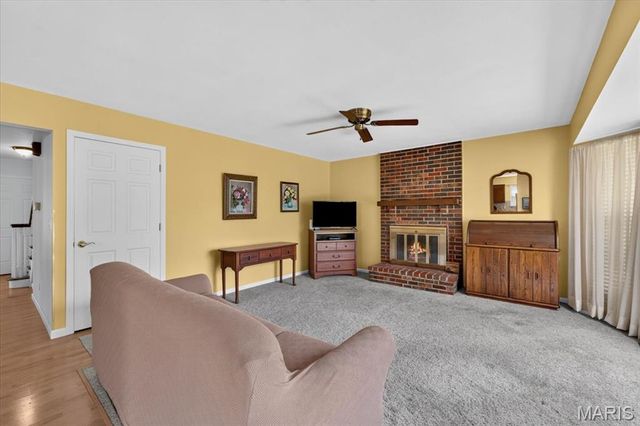 2739 Cripple Creek Drive, Oakville, MO 63129