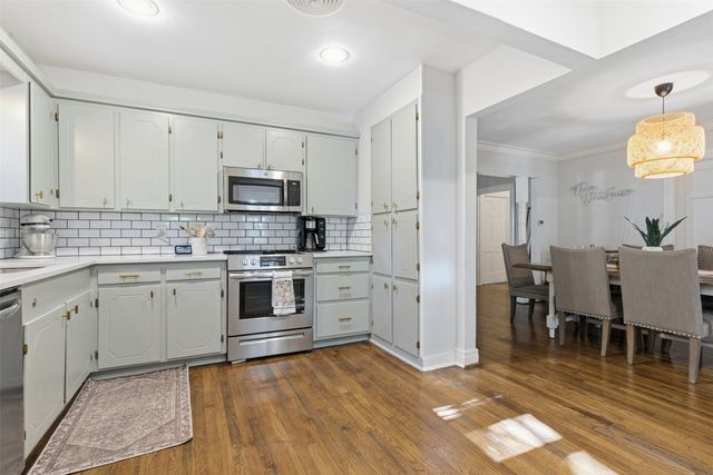 2322 Carnation Avenue, Fort Worth, TX 76111