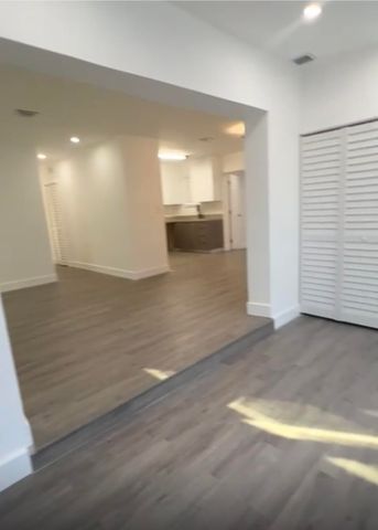 517 NW 16TH Avenue, Fort Lauderdale, FL 33311