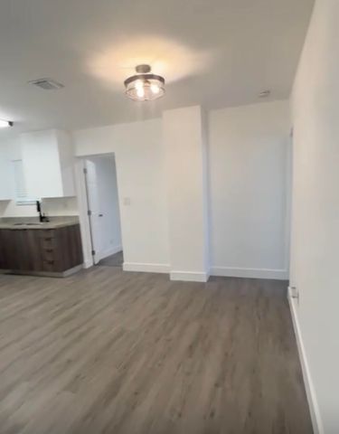 517 NW 16TH Avenue, Fort Lauderdale, FL 33311