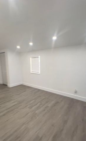 517 NW 16TH Avenue, Fort Lauderdale, FL 33311