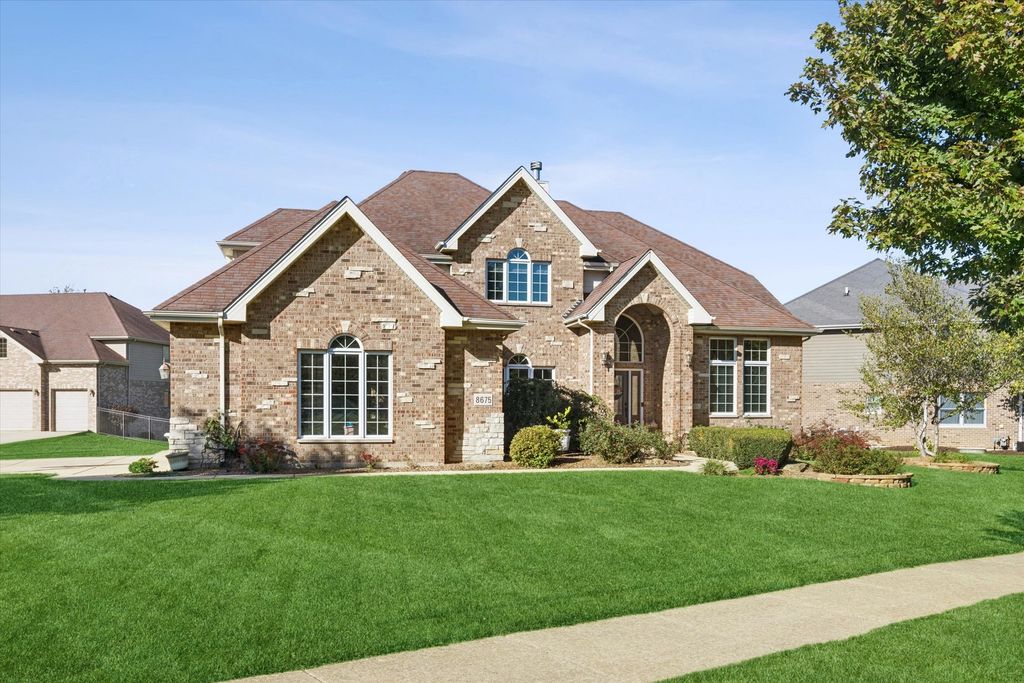 8675 Hotchkiss Drive, Frankfort, IL 60423 — photo 2
