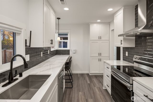 3017 15th Avenue S, Seattle, WA 98144