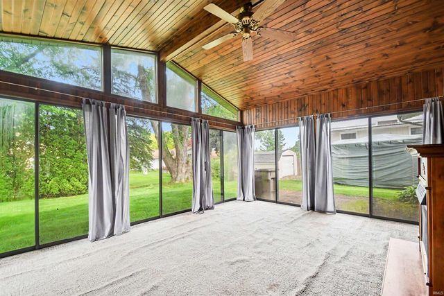5601 Cape Cod Lane, South Bend, IN 46614