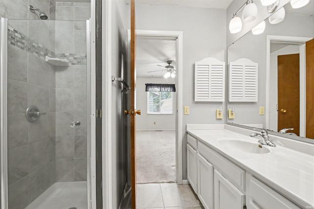 5601 Cape Cod Lane, South Bend, IN 46614