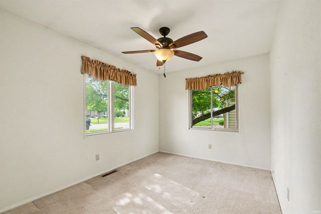 5601 Cape Cod Lane, South Bend, IN 46614