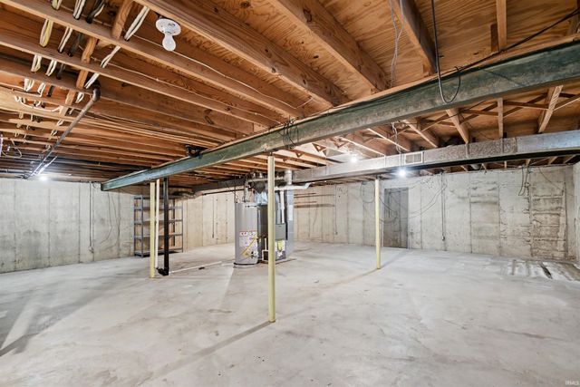 5601 Cape Cod Lane, South Bend, IN 46614