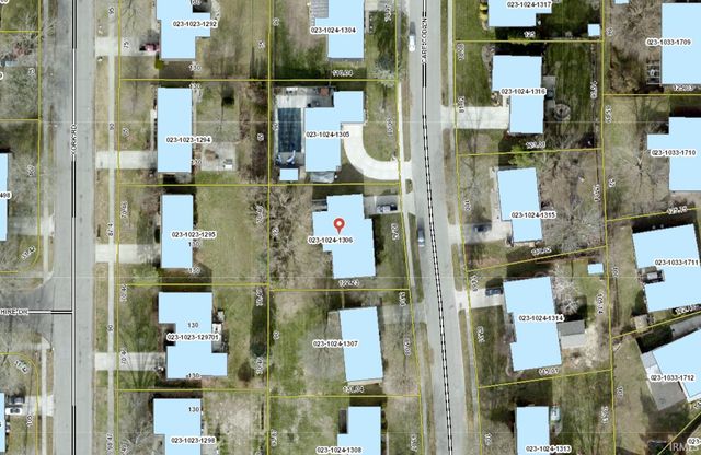 5601 Cape Cod Lane, South Bend, IN 46614