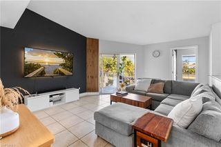 161 Santa Clara DR 10, Naples, FL 34104