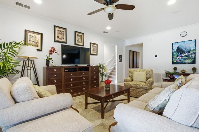 125 LA CRESTA COURT, Davenport, FL 33837