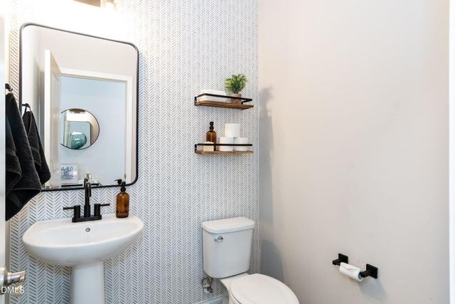 389 Mill Bend Drive, Fuquay Varina, NC 27526