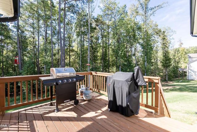 389 Mill Bend Drive, Fuquay Varina, NC 27526