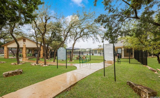 25803 Torch Lily, San Antonio, TX 78260