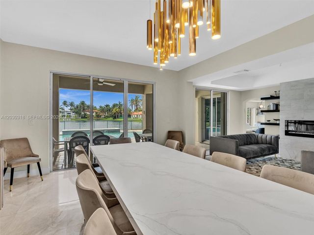 8052 NW 161st Terrace, Miami Lakes, FL 33016