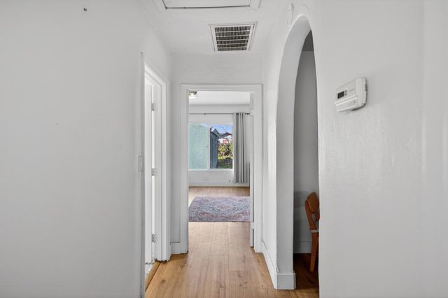 3433 22nd Ave, Sacramento, CA 95820