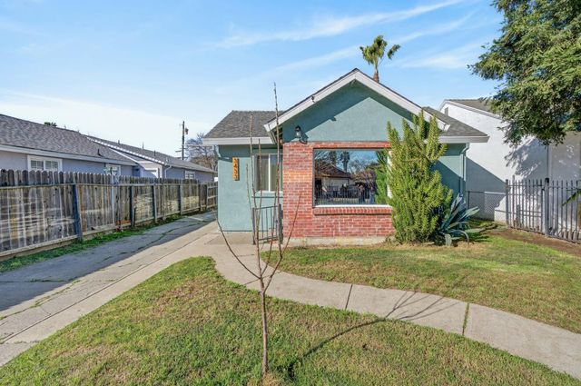 3433 22nd Ave, Sacramento, CA 95820