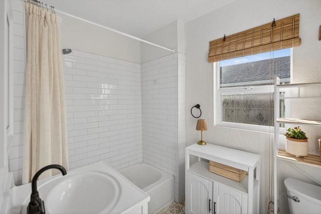 3433 22nd Ave, Sacramento, CA 95820