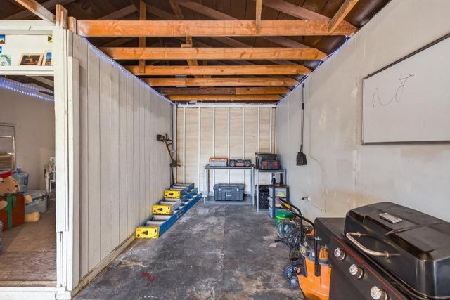 3433 22nd Ave, Sacramento, CA 95820