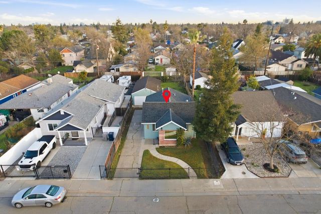 3433 22nd Ave, Sacramento, CA 95820