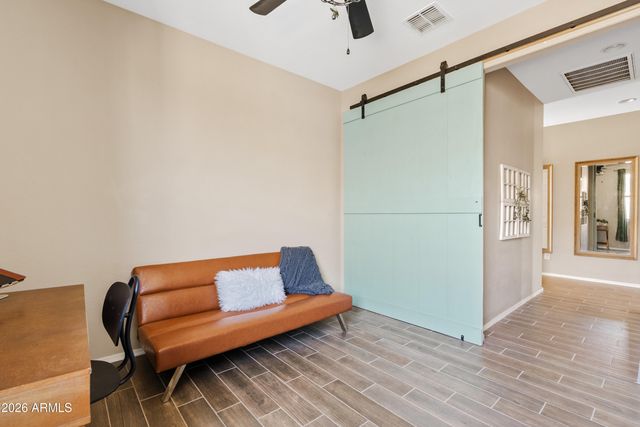 7915 S 23RD Way, Phoenix, AZ 85042