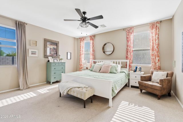 7915 S 23RD Way, Phoenix, AZ 85042