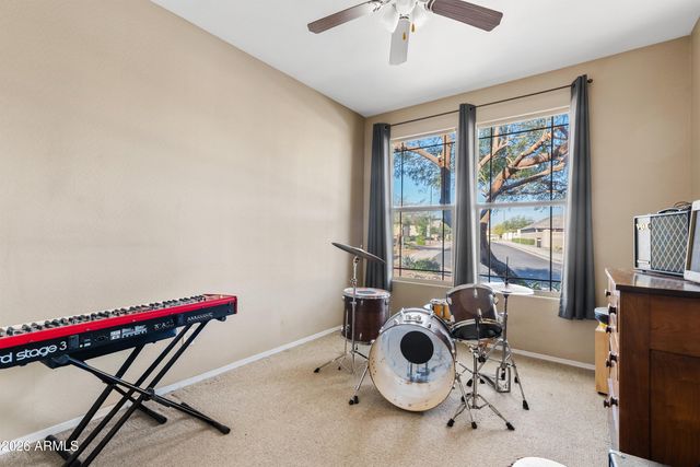 7915 S 23RD Way, Phoenix, AZ 85042