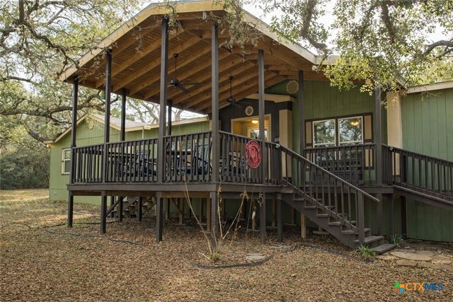 73 Rose Way, Victoria, TX 77905