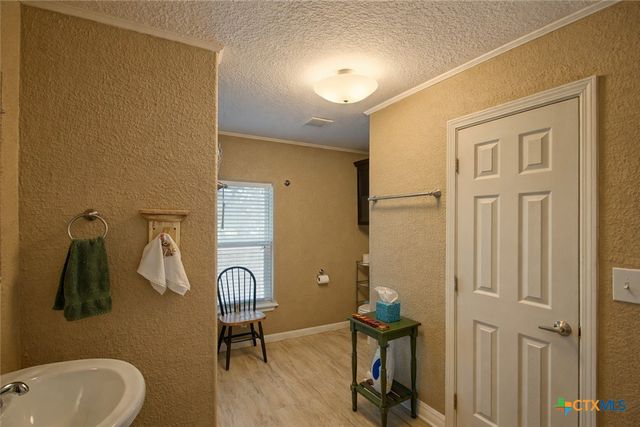 73 Rose Way, Victoria, TX 77905