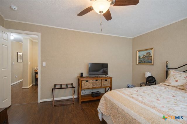 73 Rose Way, Victoria, TX 77905